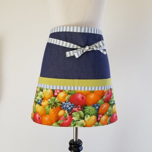 Women's Denim Bistro Apron with Pockets - Picture 4 of 6